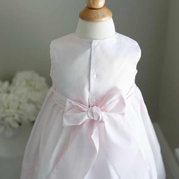 New Girl's Pink Dress Smocked Embroidered Pin Tuck size 2T Feltman Brothers NWT - Picture 4 of 6